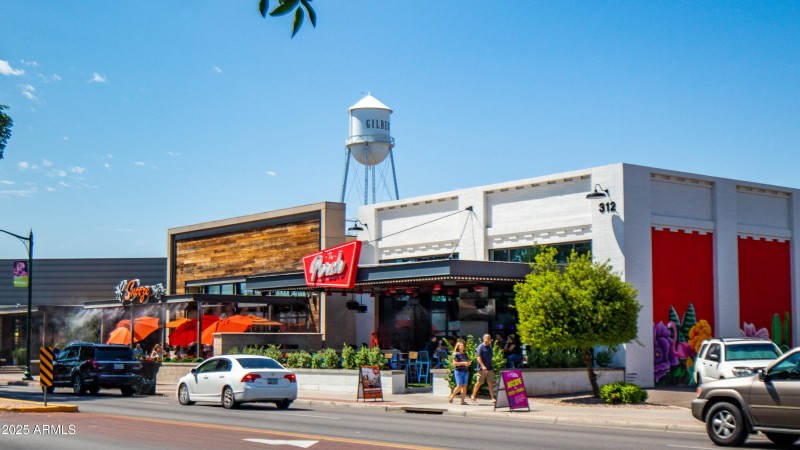 53 E Horseshoe Ave-33