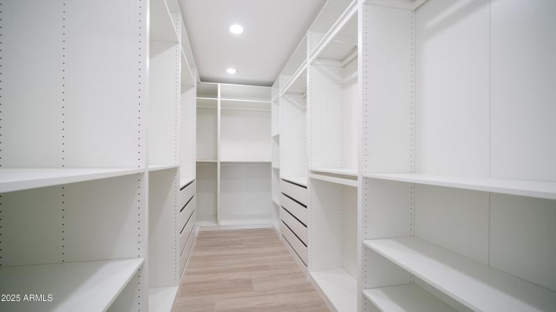 8302 E. Lincoln Dr-34