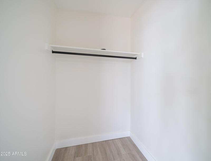 8302 E. Lincoln Dr-46