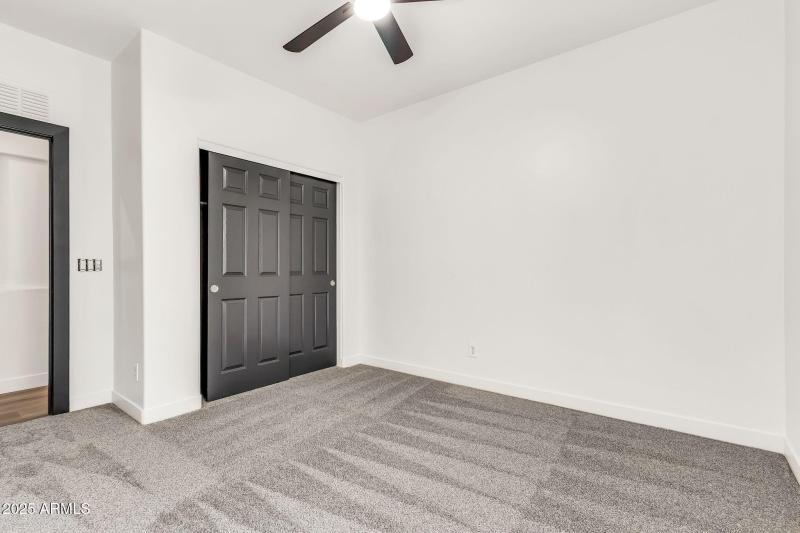 2237 W Agrarian Hills Dr-30