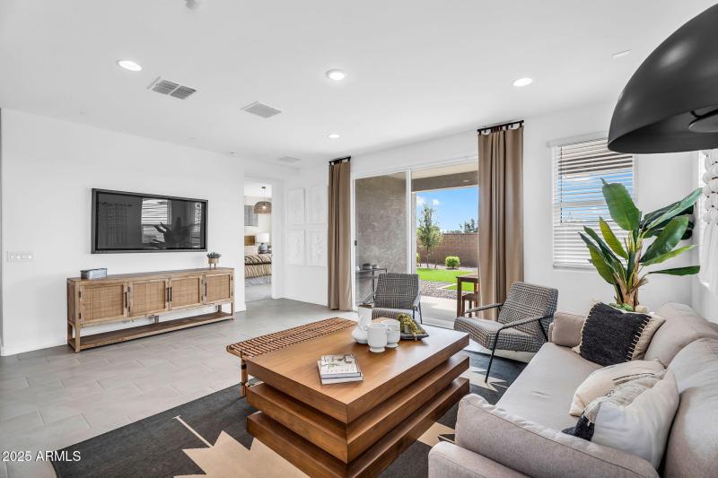 75-web-or-mls-Barrel Race-11 (2)