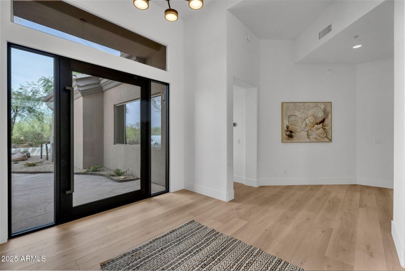 5-web-or-mls-6184 E Dusty Coyote Cir-05