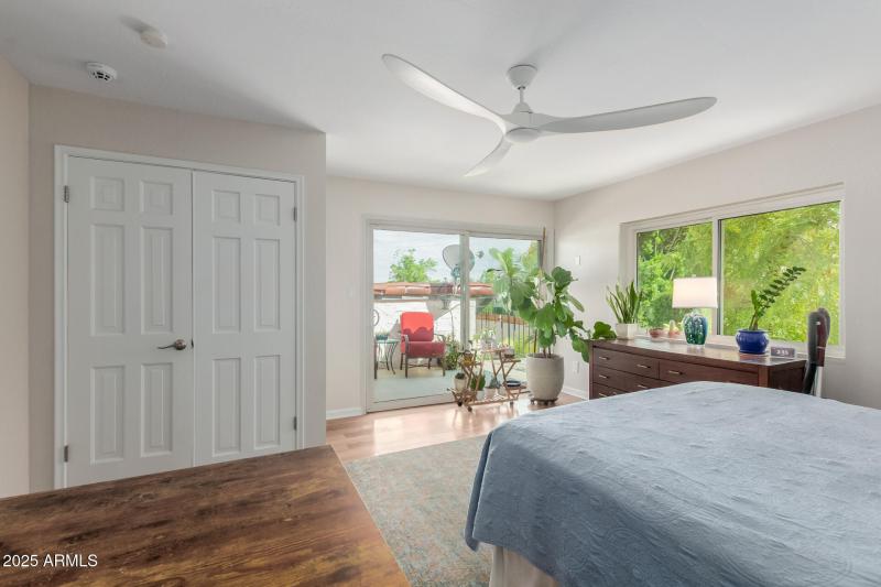 5730 N ScottsdaleScottsdale