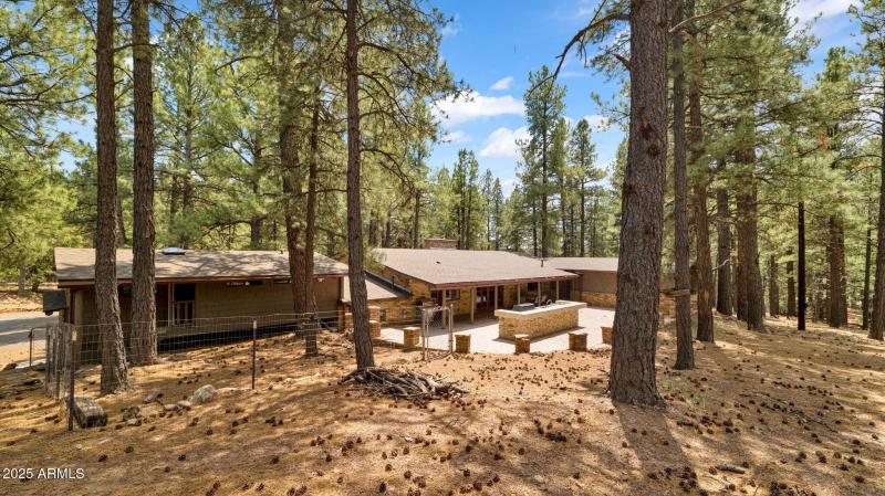 16-web-or-mls-P1154277