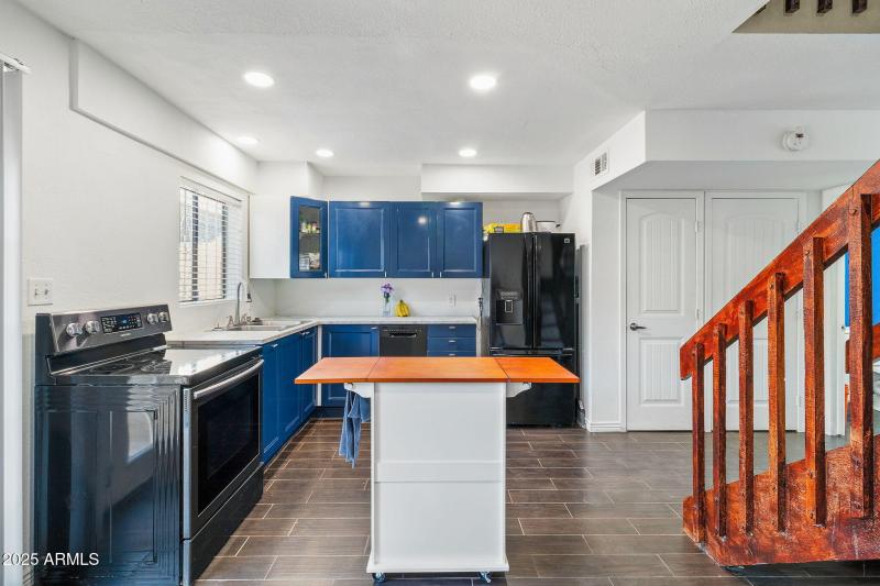 27-web-or-mls-8C9A1058