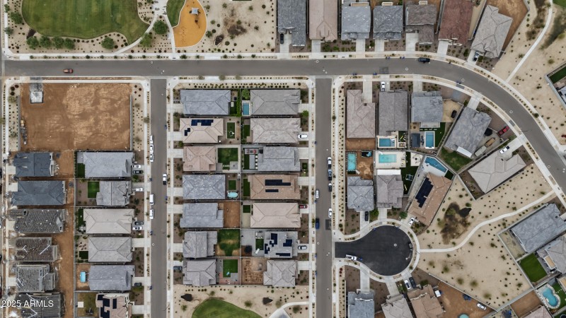 33_dji_20250904121317_0037_d