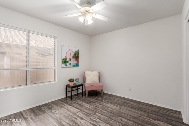 24 Rock Second Bedroom 1