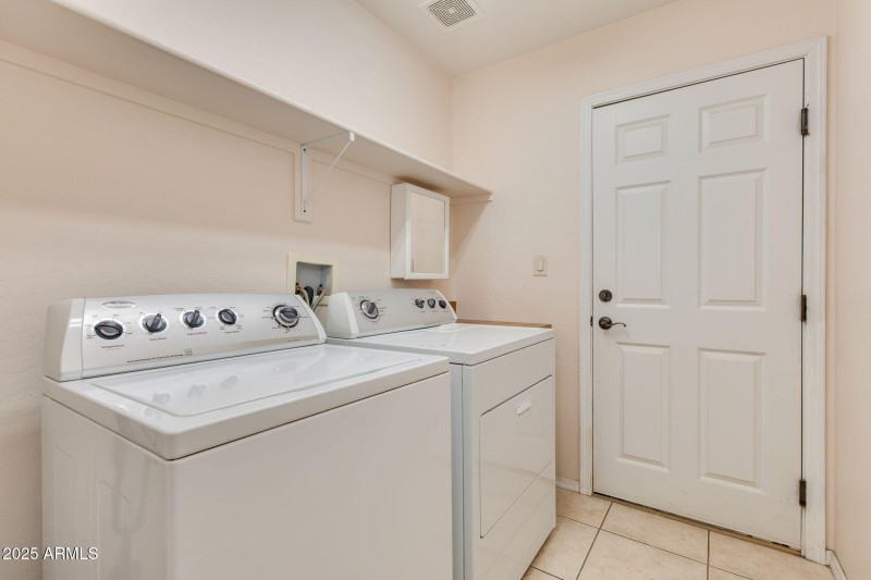 Inside Laundry, W/D Convey