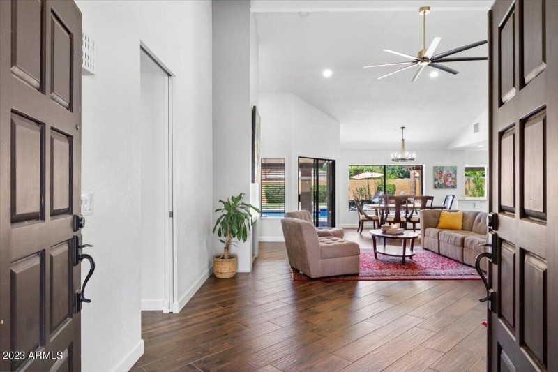 03-Foyer