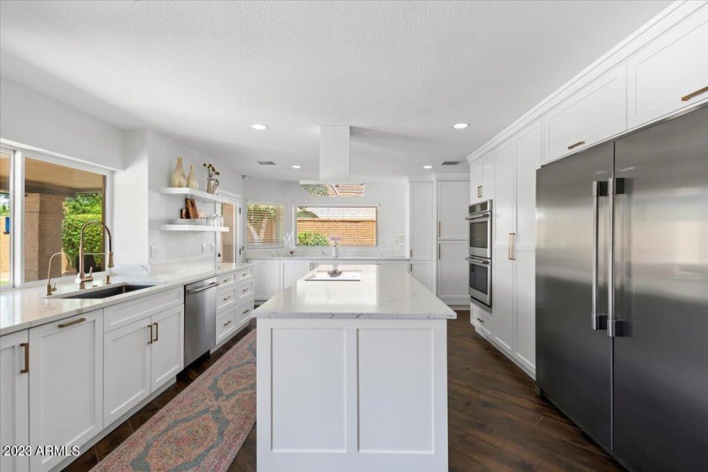 07-Kitchen