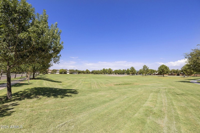 4-web-or-mls-_TM_9007