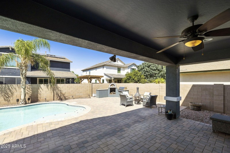 16-web-or-mls-_TM_9028