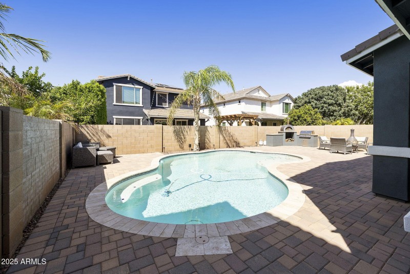 23-web-or-mls-_TM_9040