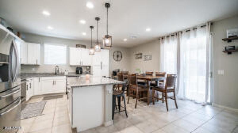 20250331041453237848000000