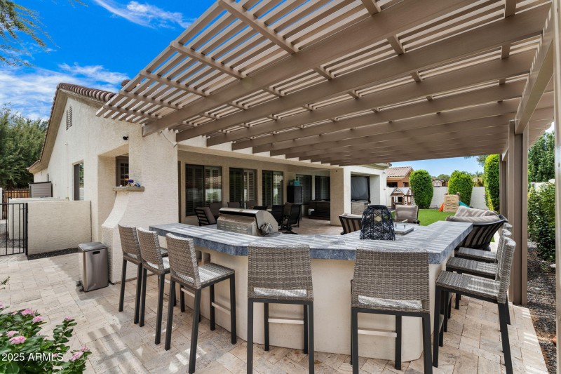 33__4636 E Carriage Ct