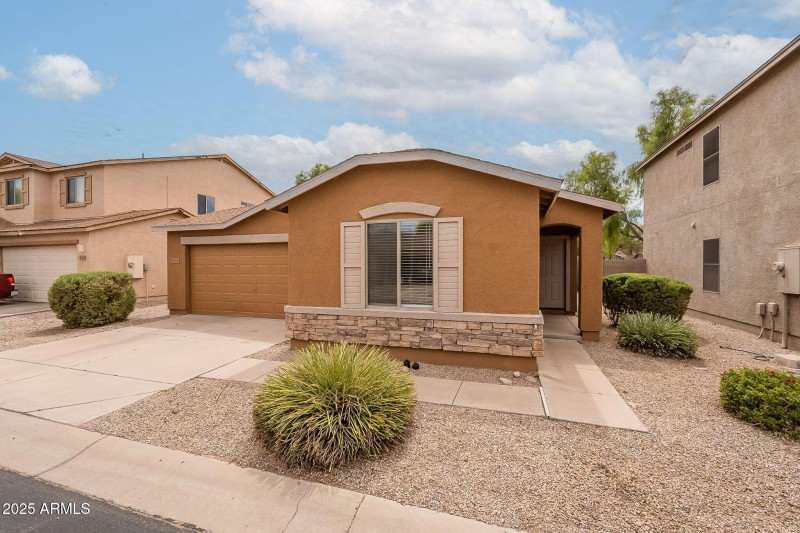 3-web-or-mls-Meadow -3