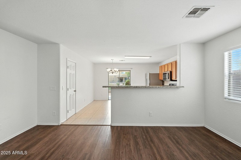 11-web-or-mls-Meadow -11