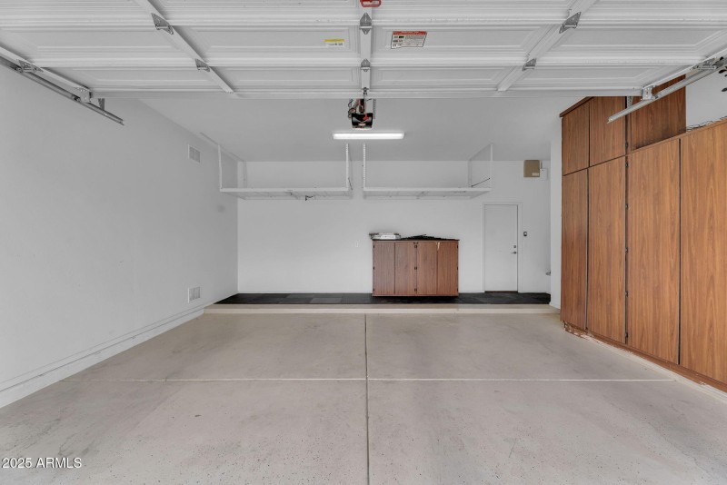 31-web-or-mls-39th Way-32