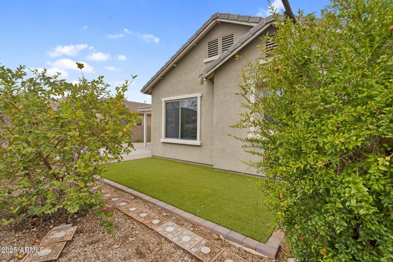 33-web-or-mls-39th Way-34