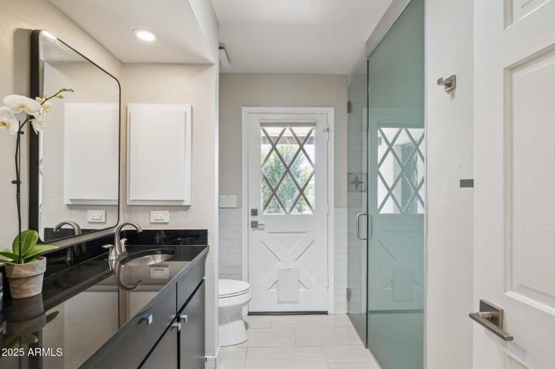 33-web-or-mls-16213-n-63rd-pl