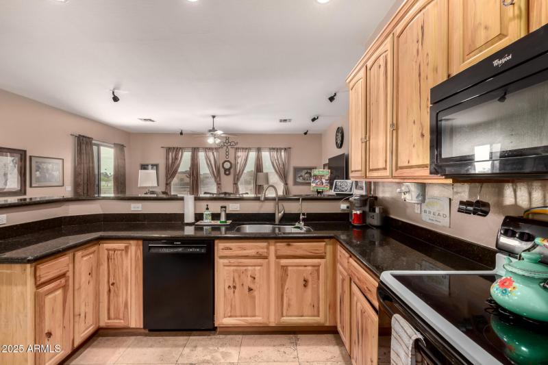 14 - Silverdale 2569