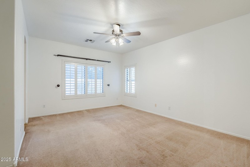 25-web-or-mls-Claxton-25