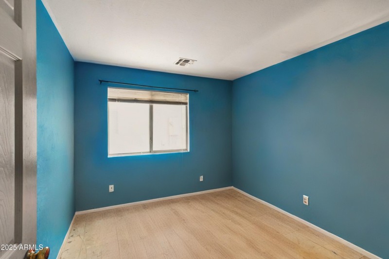 53c117bb-8c5e-4cc9-a820-8fb212683c22