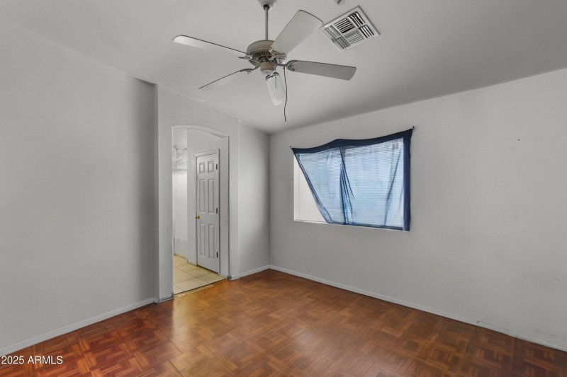 3e621067-adc0-4a67-b6ab-0d559428e876