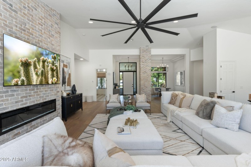 27-web-or-mls-DSC08508