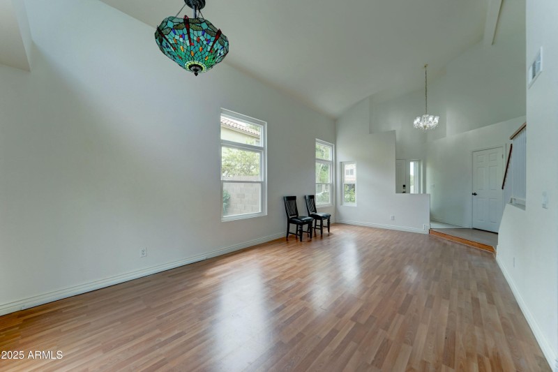 3450 E Glenhaven Dr-7