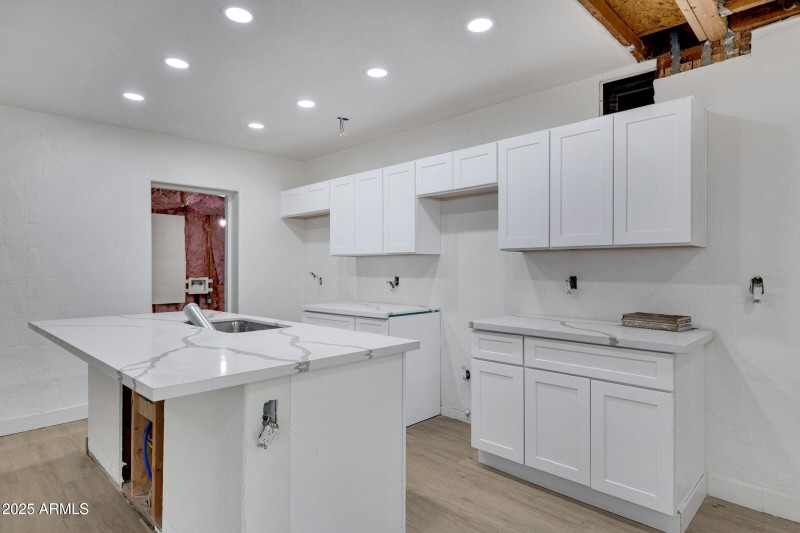 20250716191240073167000000-o