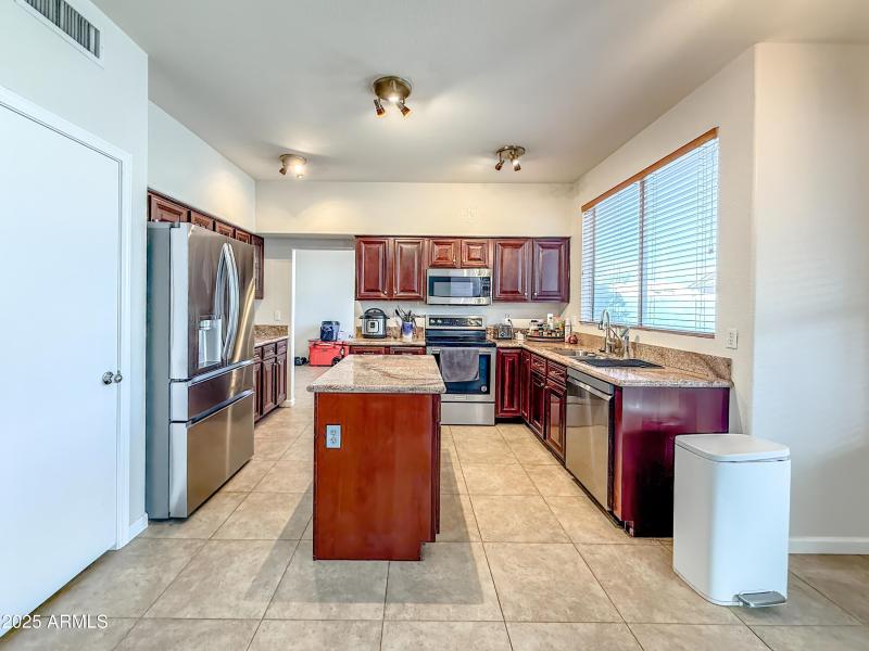 IMG_4829-topaz-denoise-sharpen