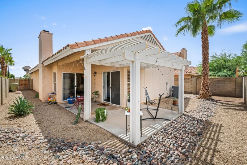 Low-Maintenance Backyard