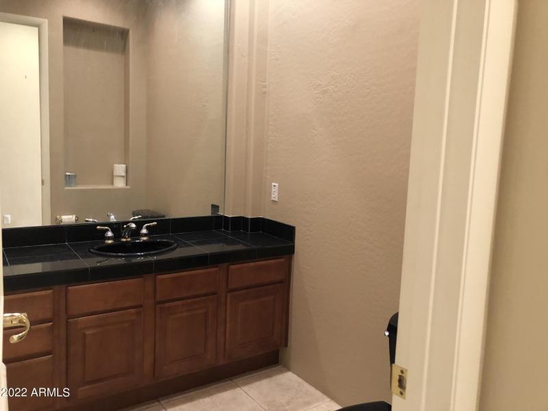 914754C4-D56B-45D3-9128-555AD8B2084A