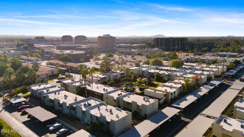 31-web-or-mls-4620-n-68th-st-136