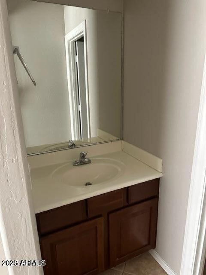 20230513035334782832000000-o