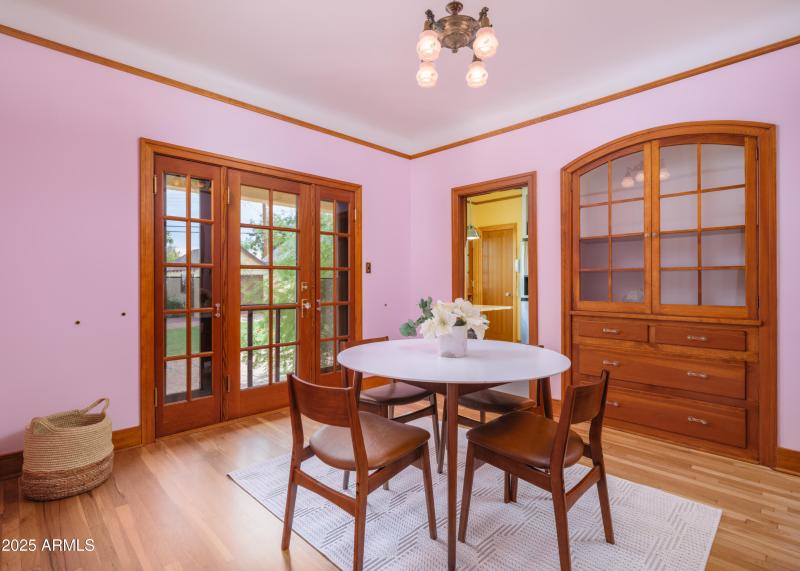 Beautiful Built-in China Hutch