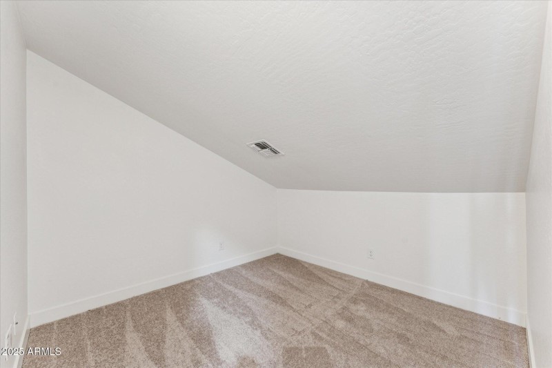 20-020-loft