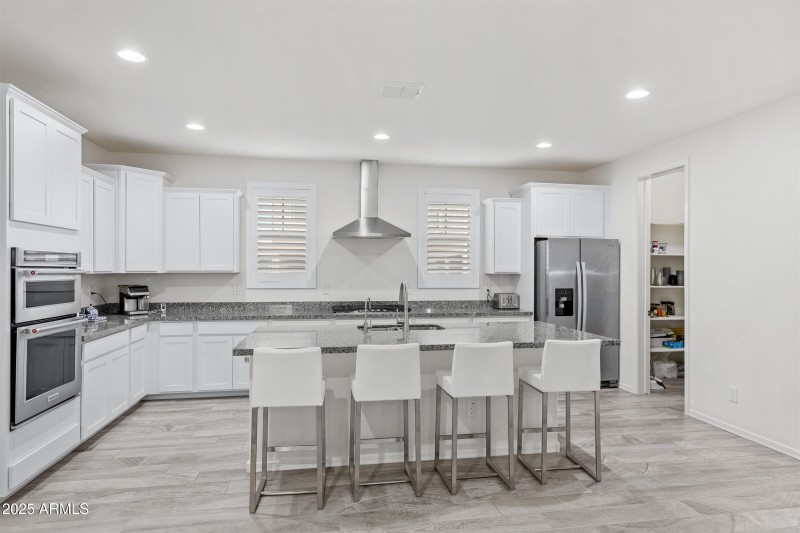 1201 S Tumbleweed Ln