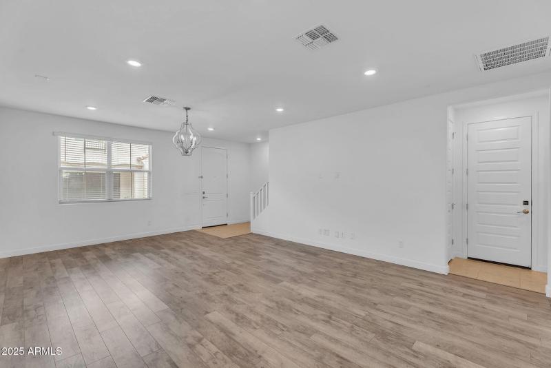 6-web-or-mls-Sabino-7