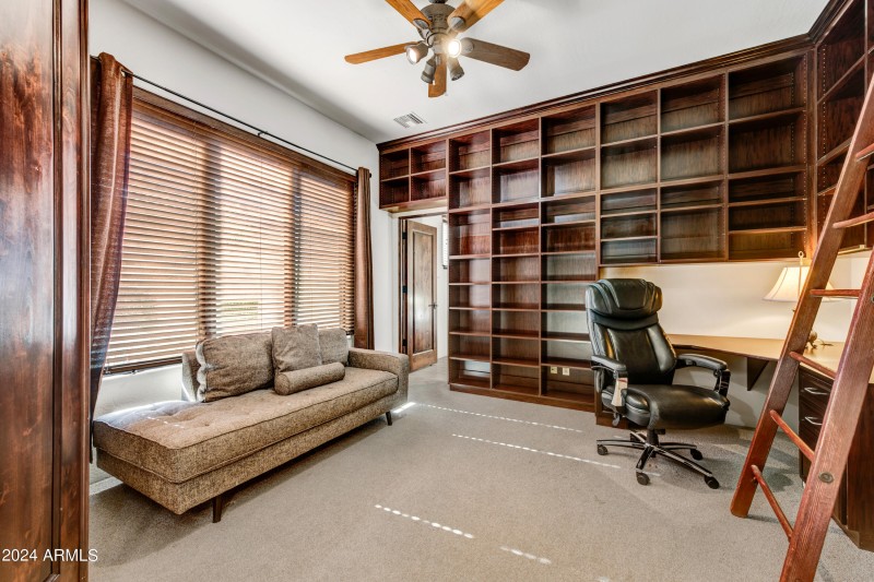 005_Office/Bedroom