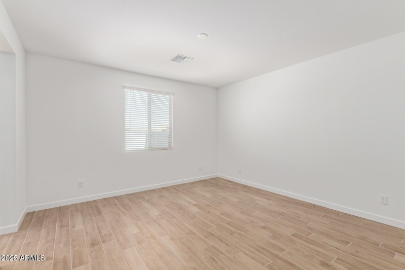 20220702182424613987000000-o