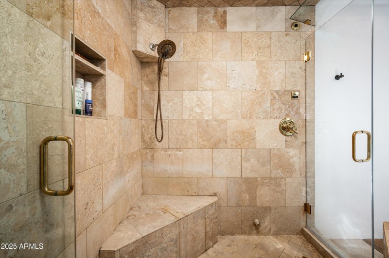 26-7025AshlerHillsDr-26