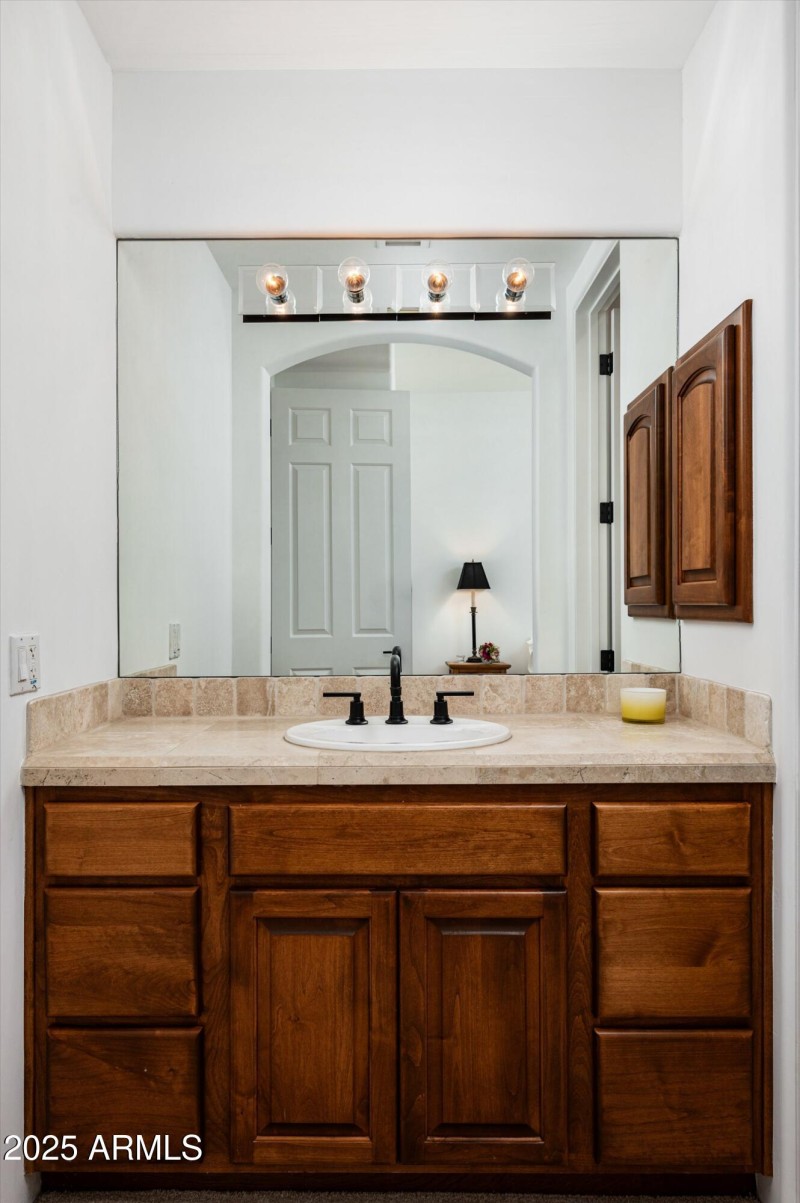 33-7025AshlerHillsDr-33