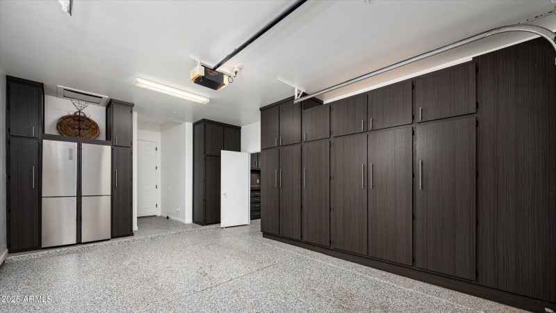 40-7025AshlerHillsDr-40