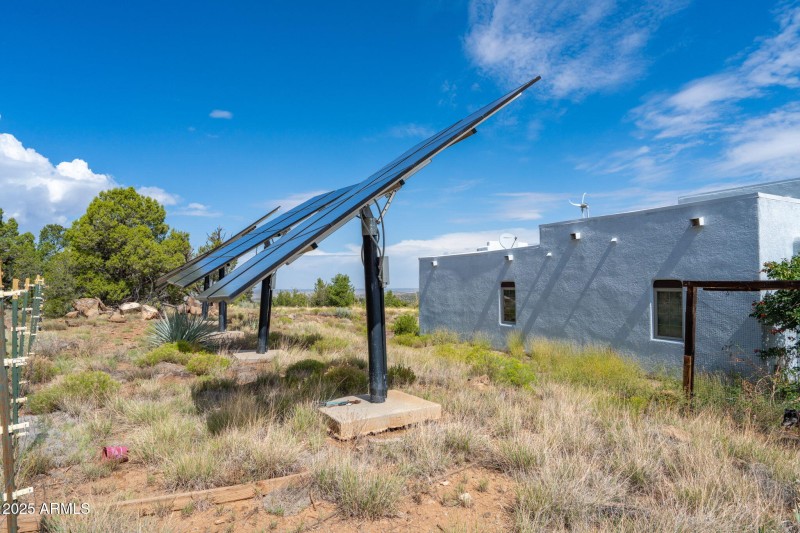 45-web-or-mls-35575-w-pale-moon-rd