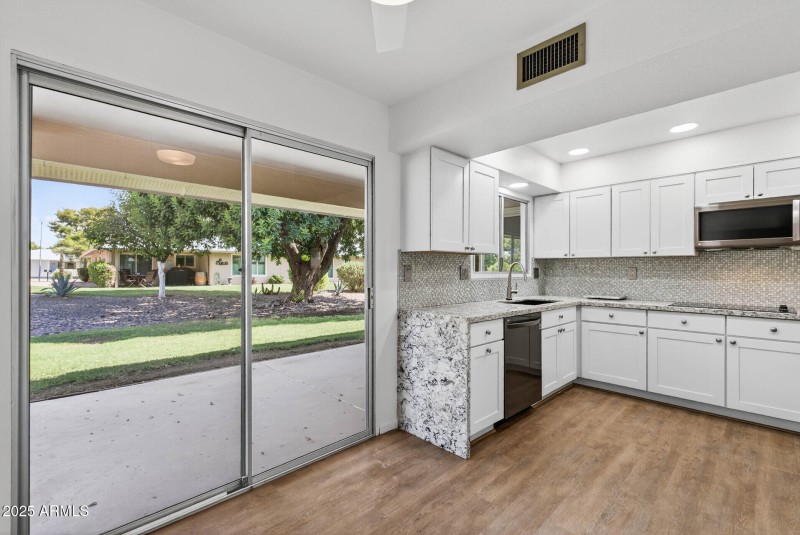 32_12546_W_Seneca28_mls