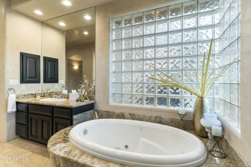 Owner's Bath