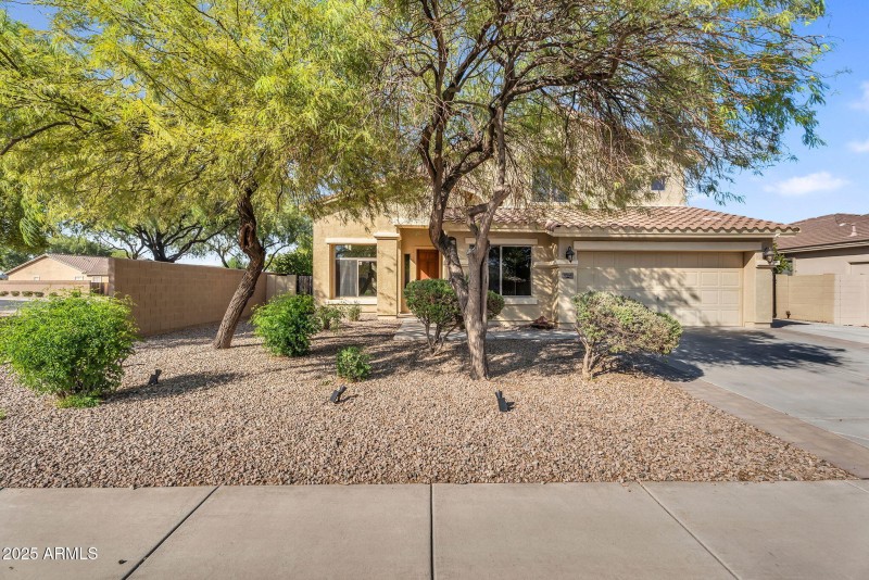 3-web-or-mls-2546 E San Rafael Trail -2