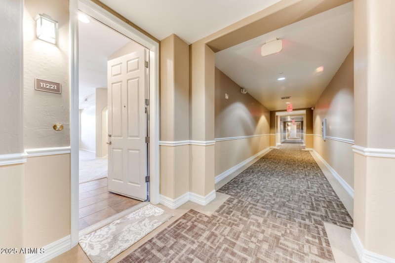 14575 W Mtn View 11221